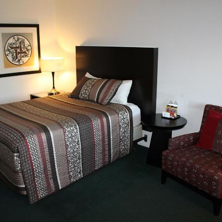 بولمان Cougar Land Motel الغرفة الصورة